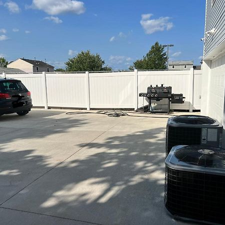 Luxury **Cozy• 2 Bedroom 2 Min. From Ewr / Newark Downtown Eksteriør billede
