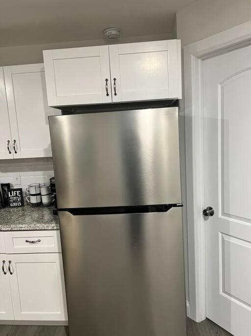 Luxury **Cozy• 2 Bedroom 2 Min. From Ewr / Newark Downtown Eksteriør billede